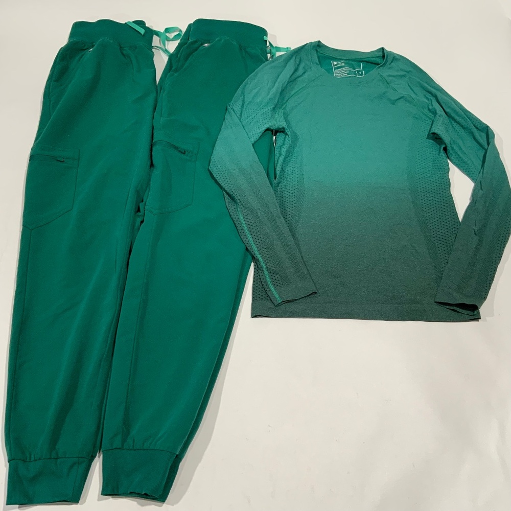 Figs Green Scrub Set